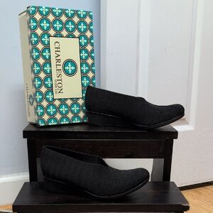 Charleston Shoe Company Cape Black Herringbone Low Wedge Loafers Size 9 NEW